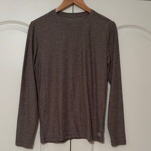 Vuori Men's Heather Grey Long Sleeve Tee